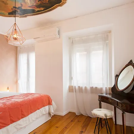 Principe Real Beautiful 3 Bedroom Flat Lissabon
