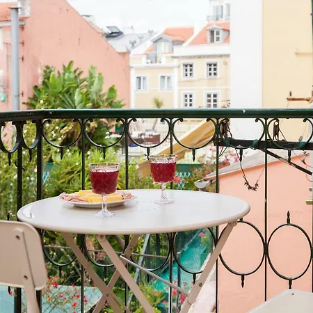 Principe Real Beautiful 3 Bedroom Flat Lägenhet